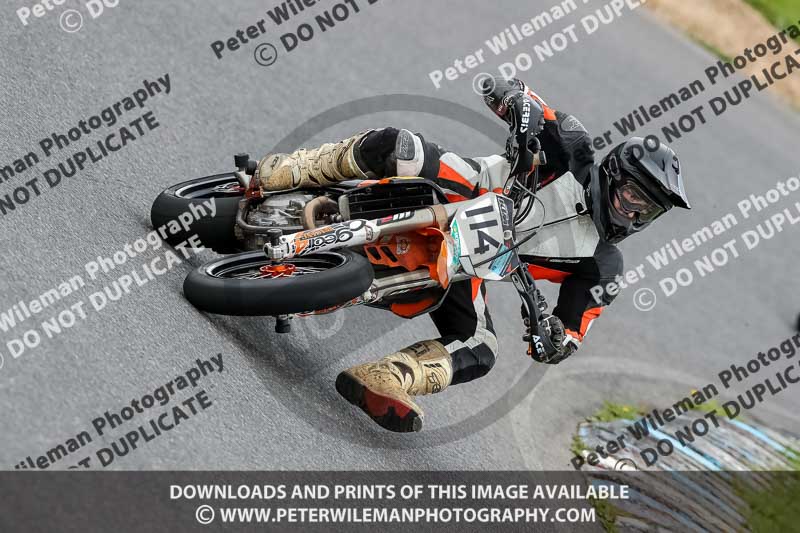 enduro digital images;event digital images;eventdigitalimages;lydden hill;lydden no limits trackday;lydden photographs;lydden trackday photographs;no limits trackdays;peter wileman photography;racing digital images;trackday digital images;trackday photos